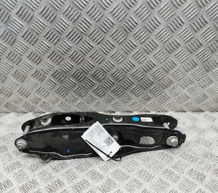 BMW X7 G07 Rear upper control arm/wishbone 6878031