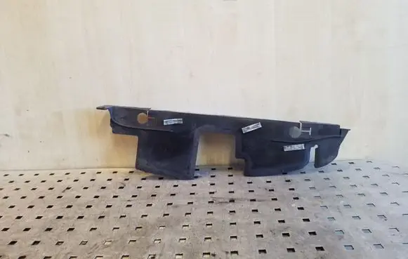 Audi A2 Intercooler air guide/duct channel 8Z0121283E
