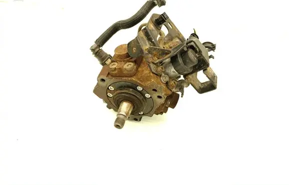 Volvo V50 Fuel injection high pressure pump 9683703780A