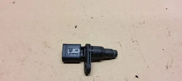 Volkswagen Transporter - Caravelle T5 Crankshaft position sensor 070907601A
