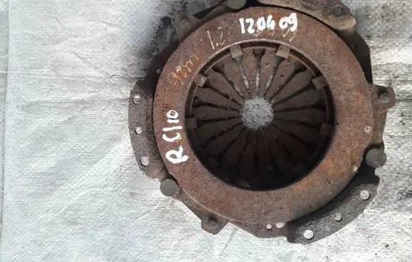 Renault Clio II Pressure plate 