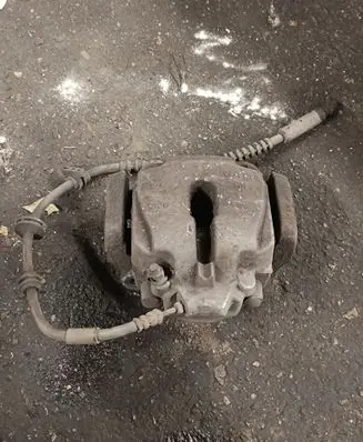 BMW 5 F10 F11 Front brake caliper