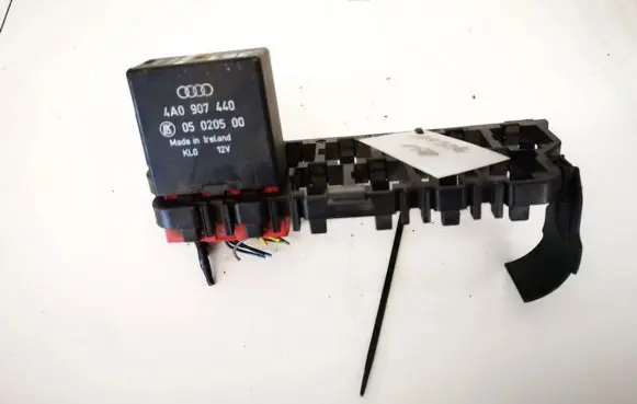 Audi A3 S3 8L Fuse box set 8d0937503e