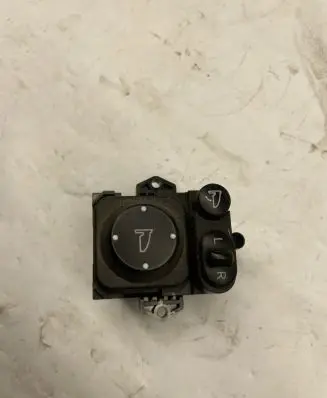 Honda CR-V Wing mirror switch PBTGF5