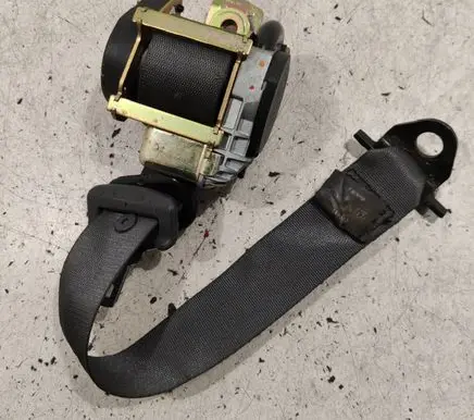 Renault Laguna II Rear seatbelt B508658