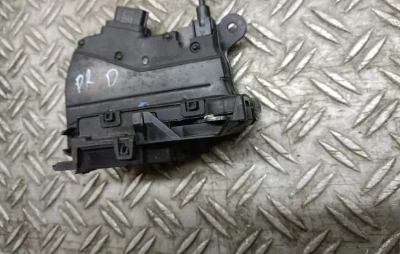 Front door lock