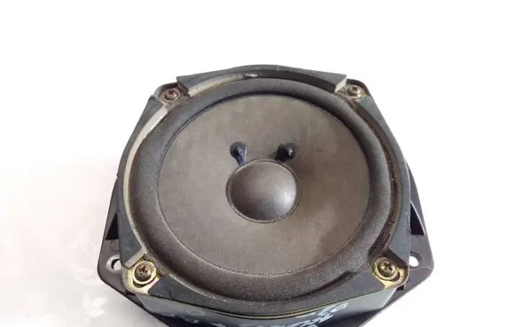 Hyundai Accent Front door speaker 9633025005