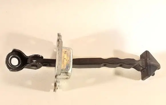 Mazda 3 II Rear door check strap stopper