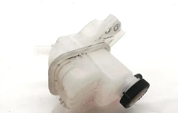Toyota Yaris XP210 Coolant expansion tank/reservoir 