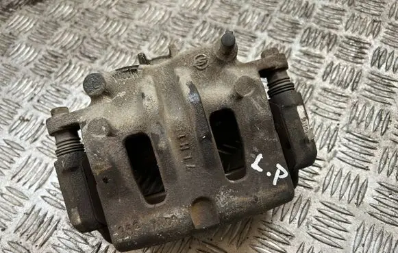 SsangYong Rexton Front brake caliper