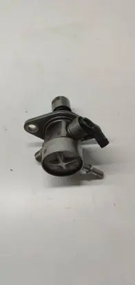 Peugeot 3008 II Fuel injection high pressure pump 9805614880