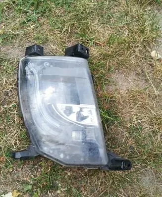 Tesla Model S Front fog light 6005916-00-E