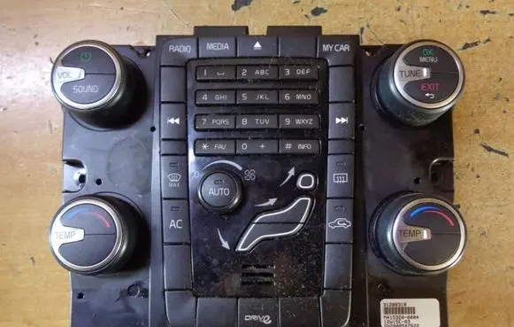 Volvo V60 Climate control unit 31288318