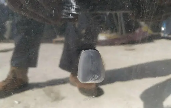 Volvo V50 Windshield washer spray nozzle 