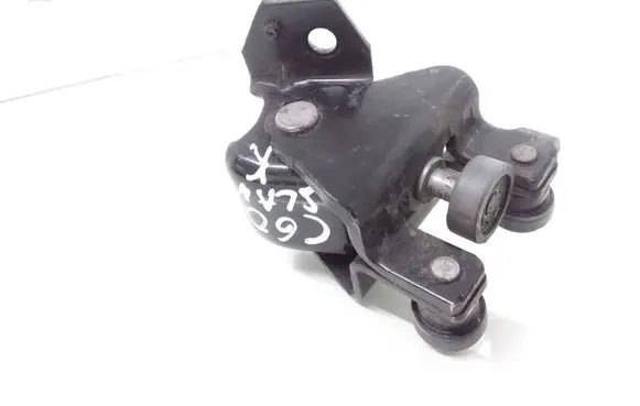 Peugeot Partner Sliding door middle roller runner 9680486580
