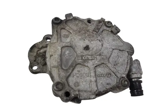 Volkswagen PASSAT B6 Vacuum pump 03L145100