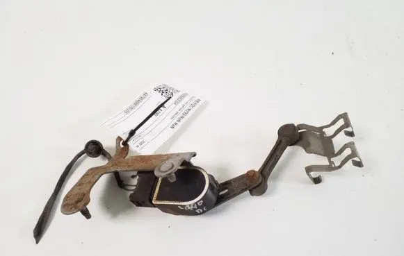 Mercedes-Benz EQC Rear air suspension level height sensor A0009053704