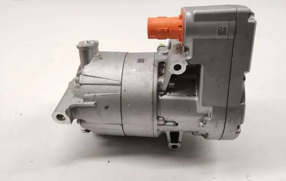 Audi A5 Air conditioning (A/C) compressor (pump) 8B3816797C