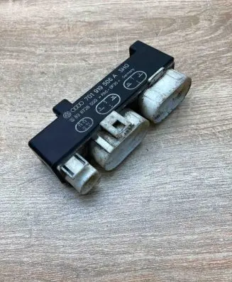 Volkswagen Sharan AUC sensor 701919506A 898726000