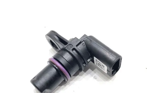 Volkswagen T-Cross Camshaft position sensor 04C907601K