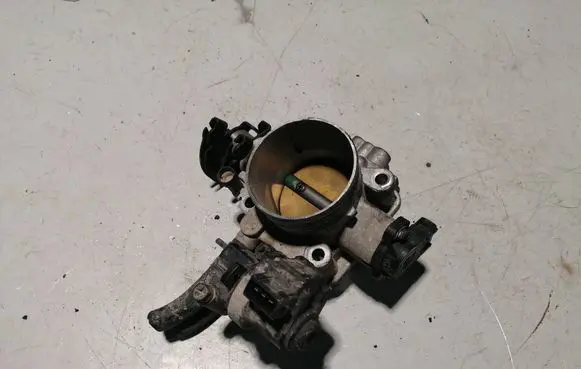 Hyundai Sonata Throttle valve 3515033010
