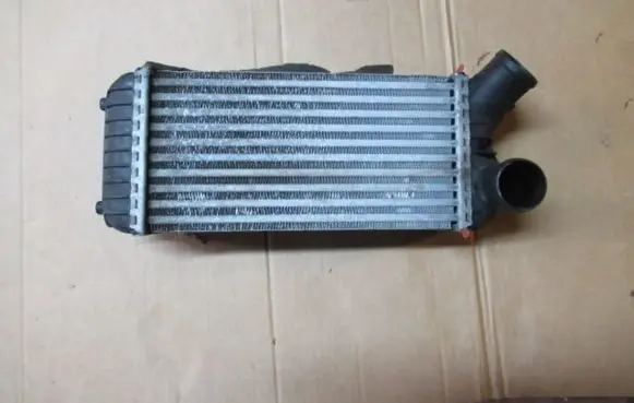 Ford C-MAX II Intercooler radiator