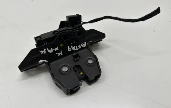 Opel Astra K Tailgate/trunk/boot lock/catch/latch