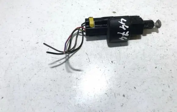 Opel Zafira A Brake pedal sensor switch 09132299 09175172