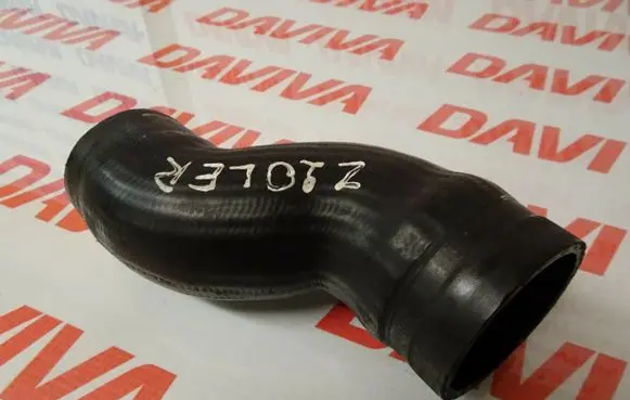 Intercooler hose/pipe