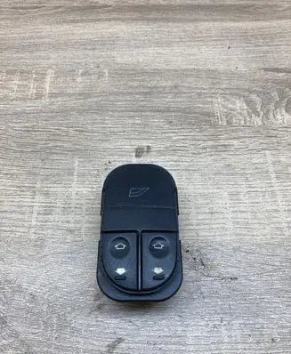 Ford Mondeo MK I Electric window control switch 93BG14529BA