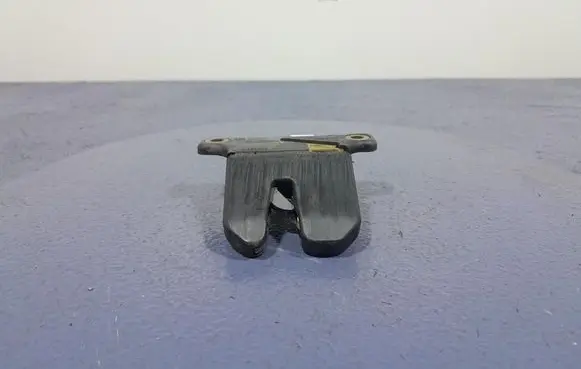 Seat Toledo II (1M) Tailgate/trunk/boot lock/catch/latch 8D5827505D