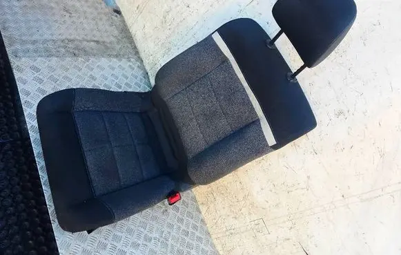 Citroen C4 Cactus Front passenger seat 