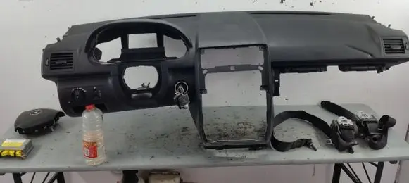 Mercedes-Benz A W169 Dashboard A4476890147