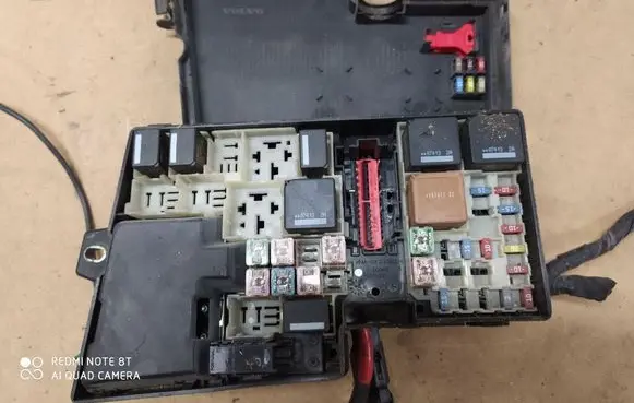 Volvo V50 Fuse module 518818000 8688040