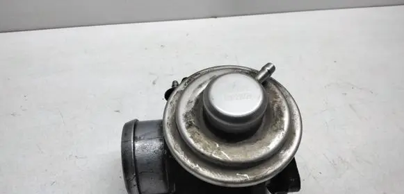 Skoda Octavia Mk1 (1U) EGR valve 038131501E