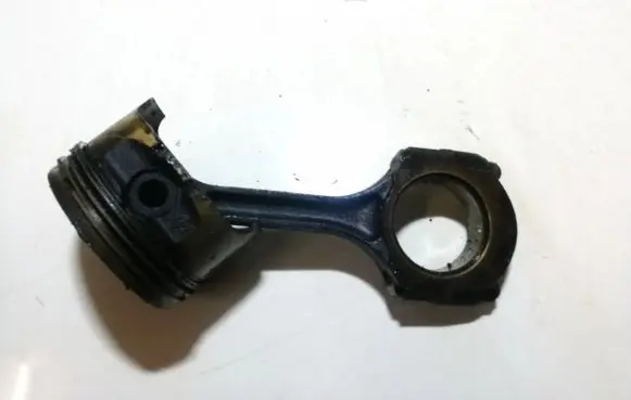 Renault Megane I Piston with connecting rod