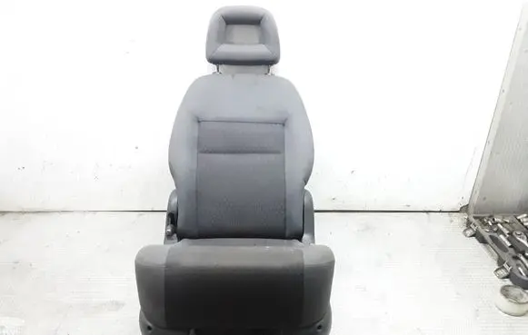 Rear seat