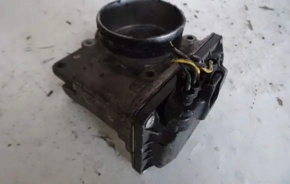 Volvo V50 Throttle valve 307115510