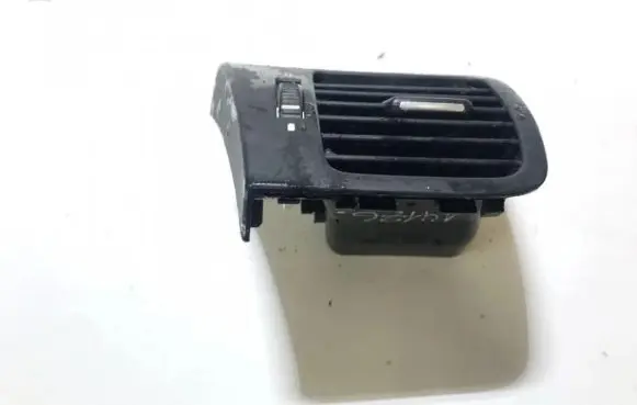 Subaru Outback Dash center air vent grill