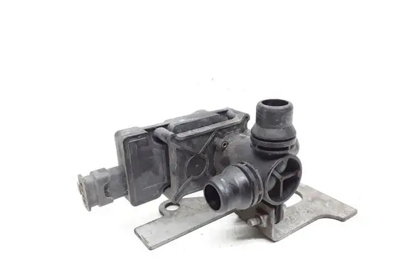 Mercedes-Benz C W205 Electric auxiliary coolant/water pump A0005003040