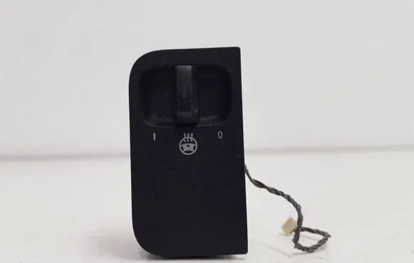 Mercedes-Benz B W247 Steering wheel heating switch 1014099514 10306150 1030615001