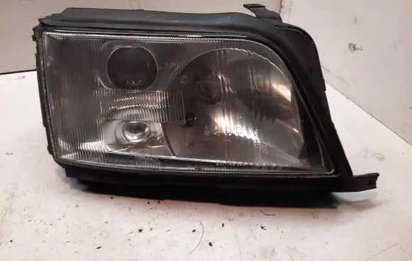 Audi A6 S6 C4 4A Headlight/headlamp