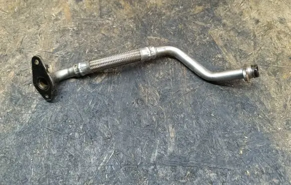 Volkswagen Scirocco Turbo turbocharger oiling pipe/hose 03C145735C