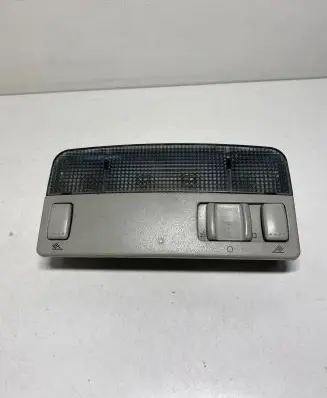 Volkswagen Golf IV Front seat light 3B0947105C