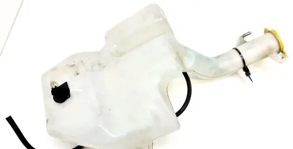 Windshield washer fluid reservoir/tank