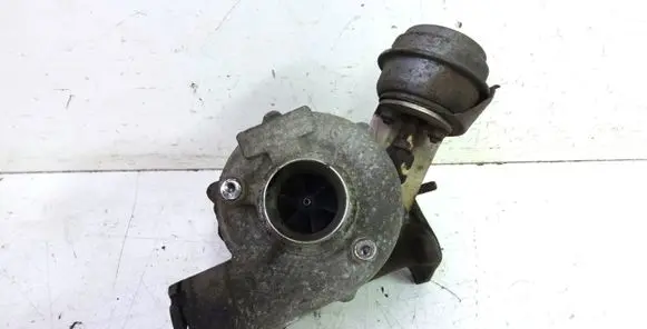 Audi A4 S4 B7 8E 8H Turbo 038145702J