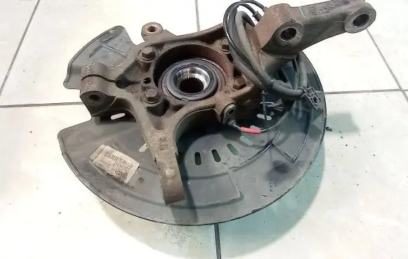 KIA Sorento Front wheel hub