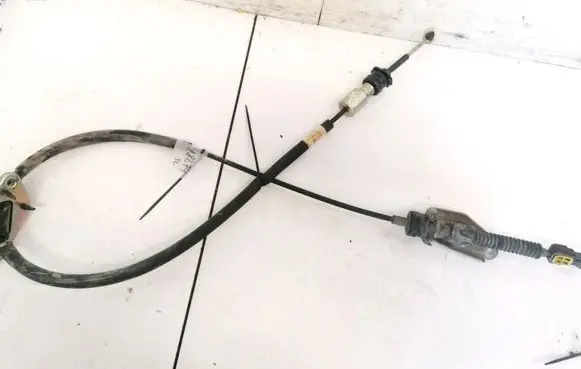 Volvo S80 Gear shift cable linkage 9176126 070853