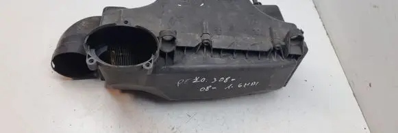 Peugeot 308 Air filter box 9663365980