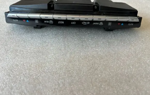 Mercedes-Benz S W221 Other dashboard part A2218709810 33550101 2218709810